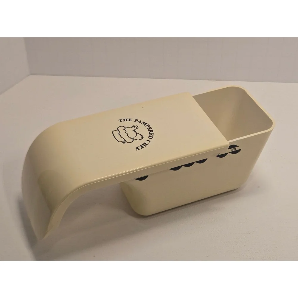 The Pampered Chef Adjustable Sliding Measuring‎ Cup 1 Cup Baking Kitchen Tool